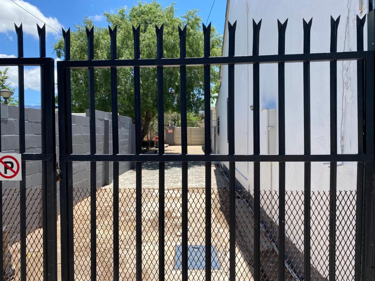 Karoo Heart Apartment Beaufort West Exterior foto