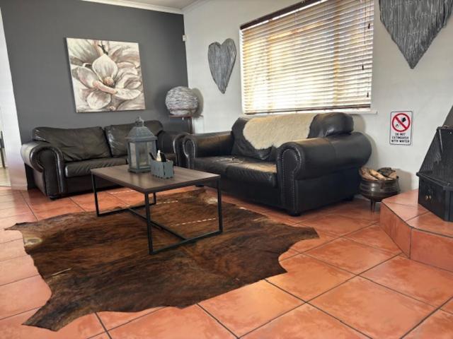 Karoo Heart Apartment Beaufort West Exterior foto