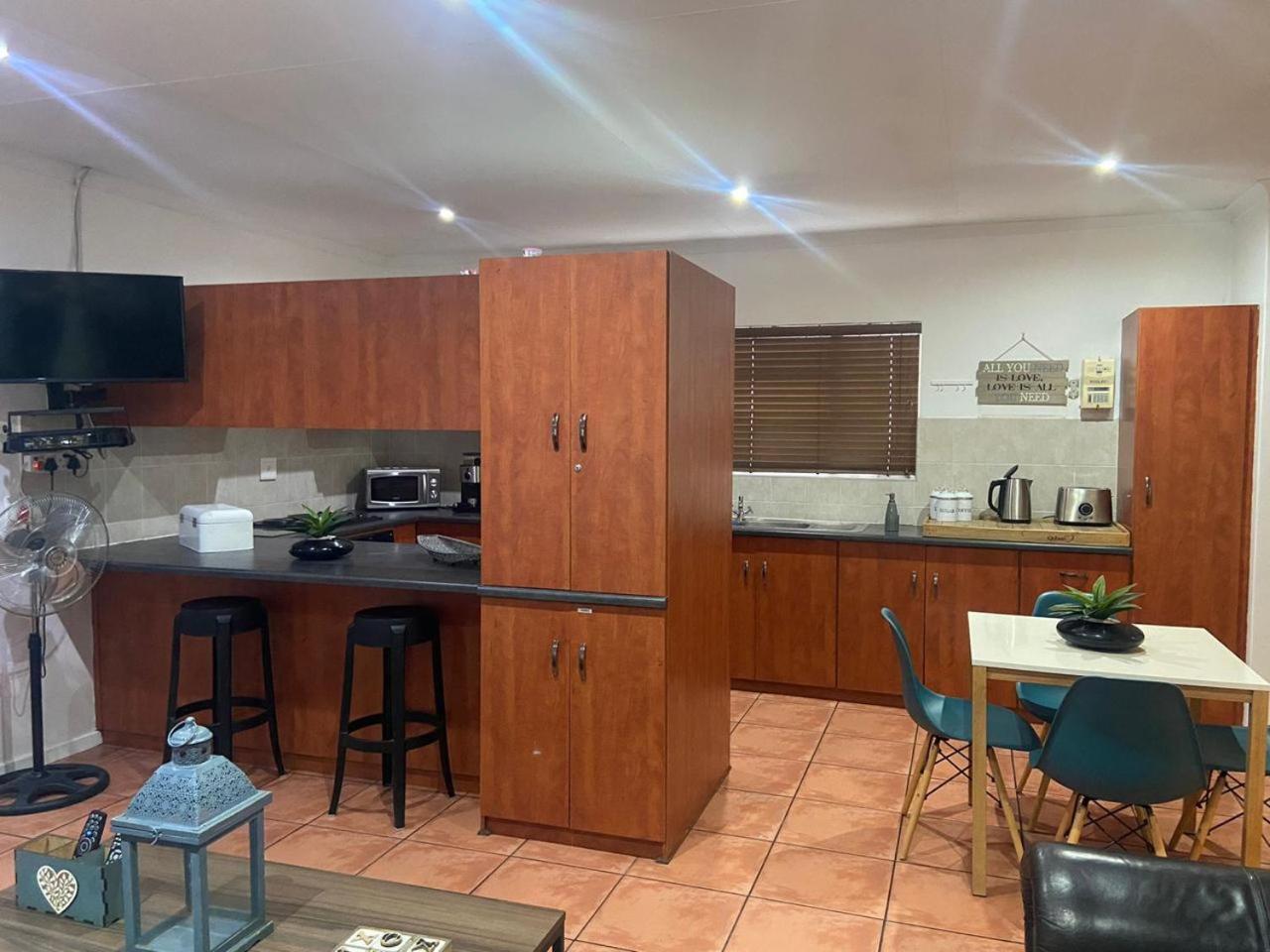 Karoo Heart Apartment Beaufort West Exterior foto