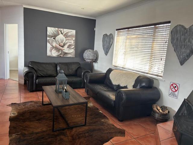 Karoo Heart Apartment Beaufort West Exterior foto