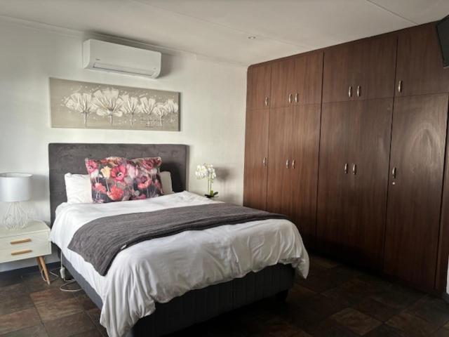 Karoo Heart Apartment Beaufort West Exterior foto